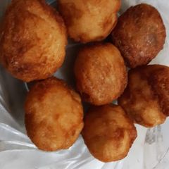A picture of Bread Kachori:.