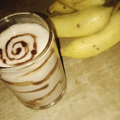 A picture of Banana-Chocobar Milkshake.