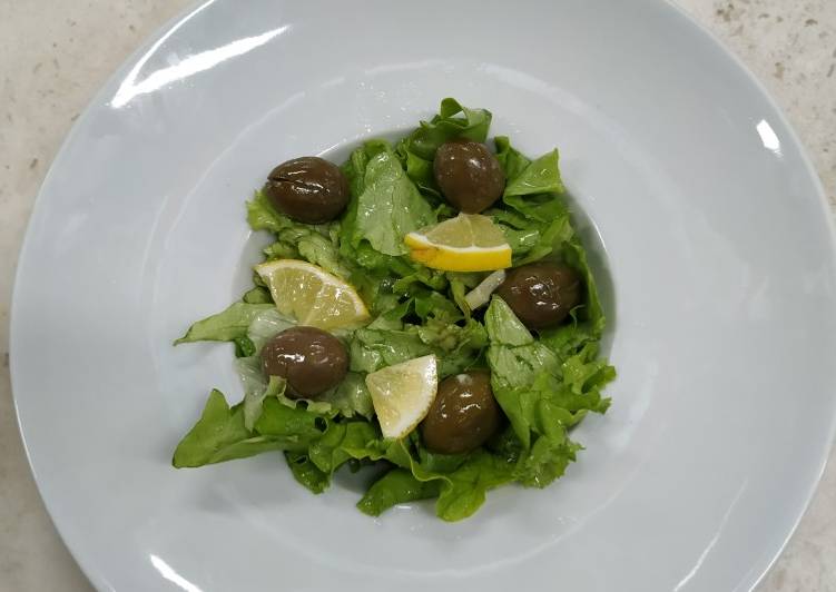 Easiest Way to Make Award-winning Classical Green Salad