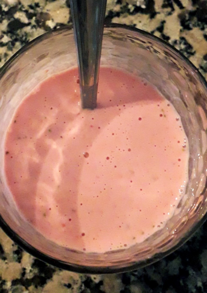 Una foto de Batido de fresa y avena
