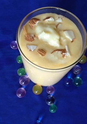 A picture of Mango shrikhand rabdi pey.