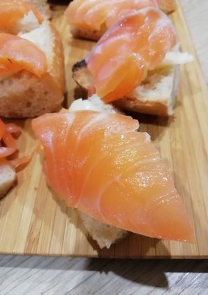 Une photo de Toasts au saumon fumé