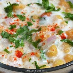 A picture of Boondi Raita.