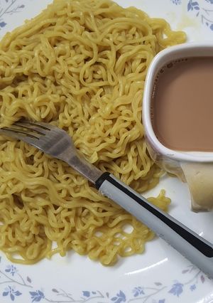 मैगी (maggi recipe in Hindi) रेसिपी मुख्य फोटो