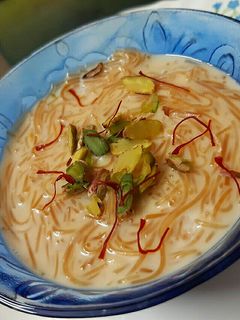 সিমাইয়ের পায়েস(Vermicelli recipe in bengali) রেসিপির প্রধান ছবি