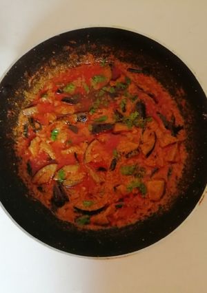 A picture of Masala Brinjal Curry.