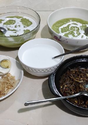 Hình của món Cháo Lá Dứa -cốt dừa.