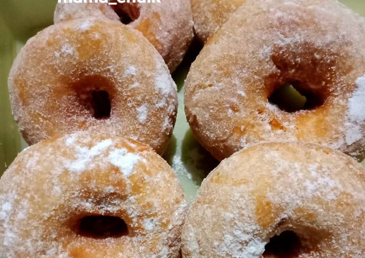 Resep masakan Donat Ubi Jalar (Ubi Orange) | Cara Bikin Donat Ubi Jalar (Ubi Orange) Yang Paling Enak