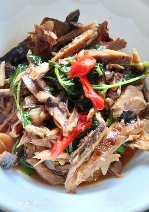 Foto resep 150. tongkol suwir kemangi