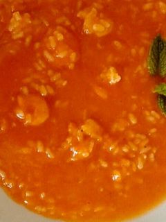 Una foto de Arroz con tomate y hierbabuena