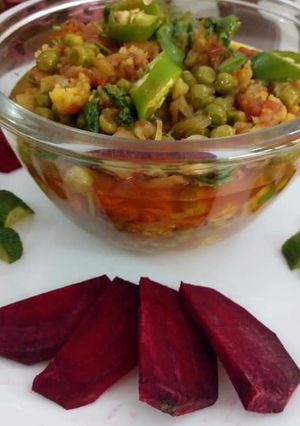 A picture of Gobi matar ki sabzi.