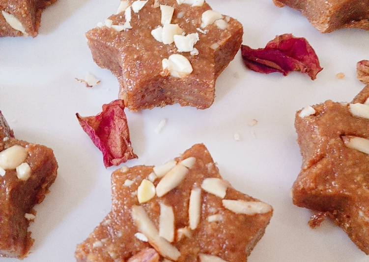 Cashew nuts kernel star barfi