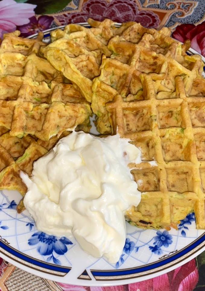 Кабачкові вафлі