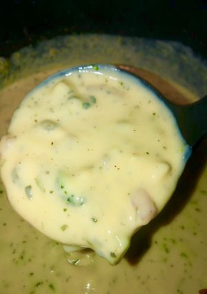 A picture of EASY 30 minute Broccoli cheddar soup.