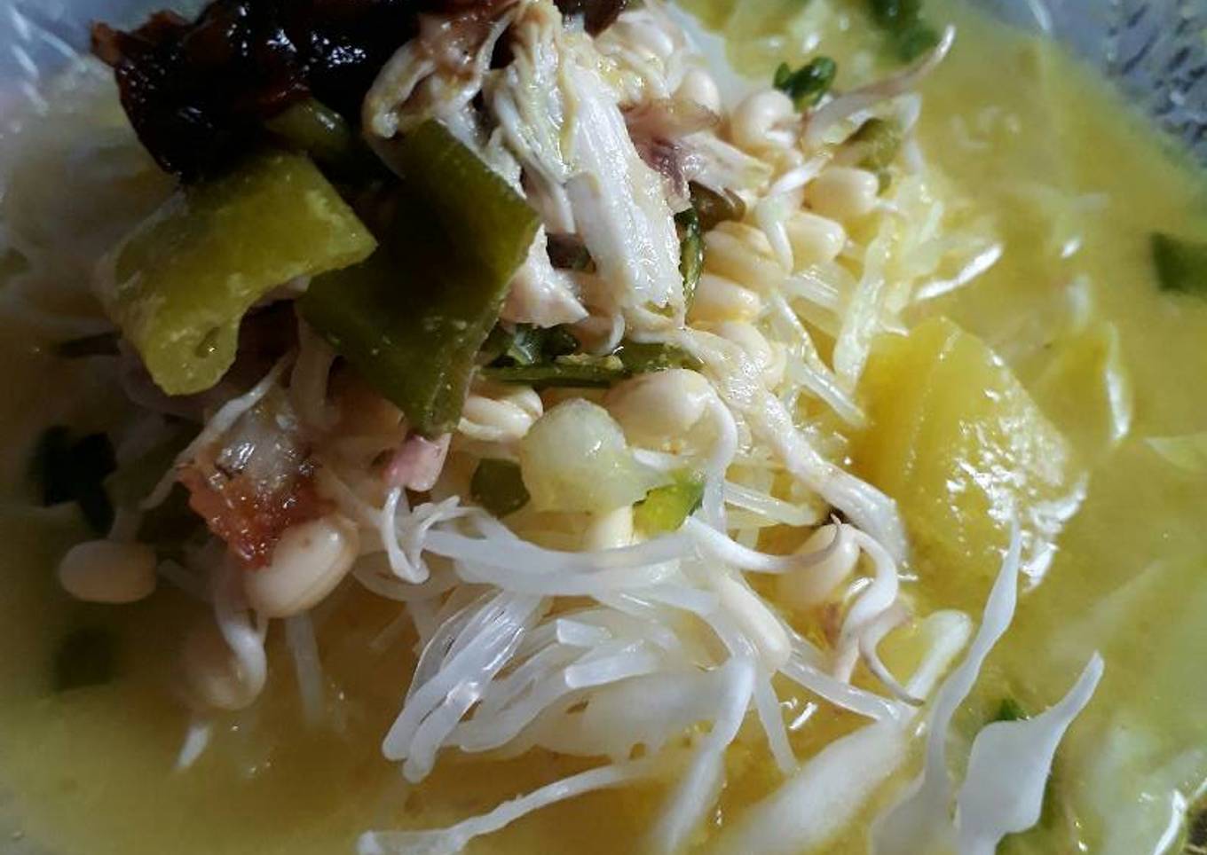 Soto ayam khas kediri