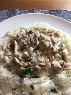 Csirke Stroganoff recept fotója
