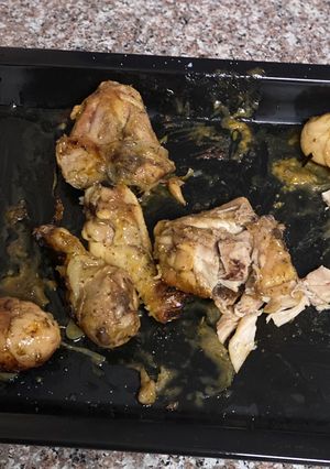 A picture of Lemon and Herb Chicken.