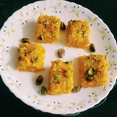 A picture of Mango Kalakand.