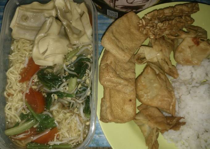 Mie kocok kreasi mamah