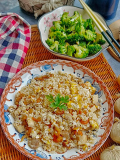 Foto resep Nasi Goreng Ebi 🍤& Tumis Brokoli🥦