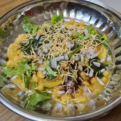 A picture of Ragda pattice.