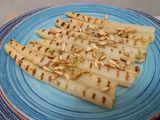 Espárragos con piñones