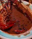 SHOBETHA (Mole negro de camarones)