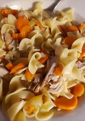 A picture of Chicken n Noodles.