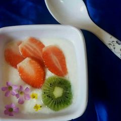 A picture of Fruit Raita.