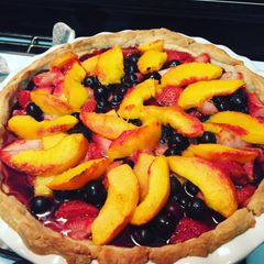 A picture of Triple Berry Pie.