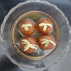 Bread Gulab Jamun A picture of Bread Gulab Jamun.