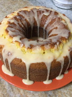 Una foto de Torta de mandarina🧉para el mate!!Glasé de mandarina