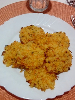 Una foto de Croquetas de arroz, calabaza y zanahoria