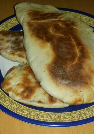 صورة لوصفة فطاير تركية محشية بالبطاطس و الدجاج