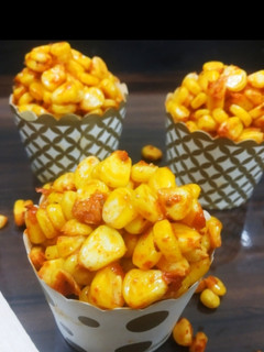 મસાલા સ્વીટ કોર્ન ચાટ (Masala Sweet Corn Chaat Recipe In Gujarati) રેસીપી મુખ્ય ફોટો