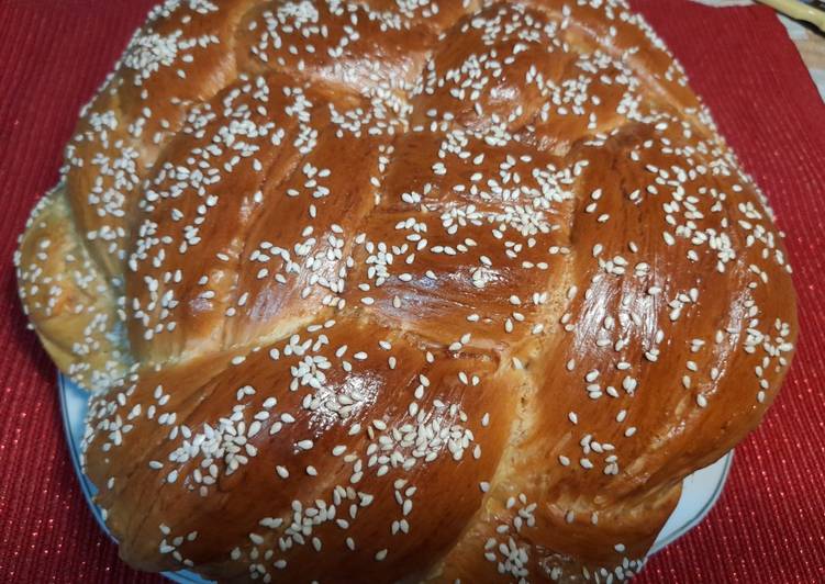 Langkah Mudah untuk Membuat Challah (Braided Bread) Anti Gagal