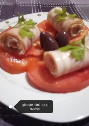 O poză a rețetei Rulouri cu bacon și cremă de brânză.