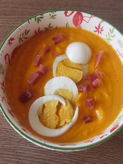 Una foto de Salmorejo de Zanahorias