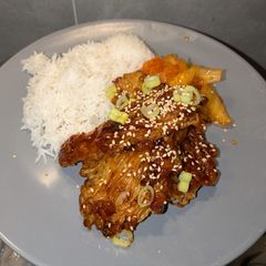 A picture of Crispy Fried Gochujang Enoki Mushrooms.