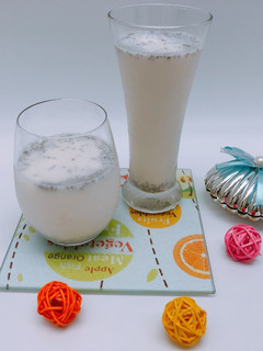 優格椰奶奇亞籽~優格飲品 的食譜成品照片