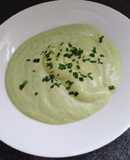 Gazpacho de palta y menta.(sopa fría)