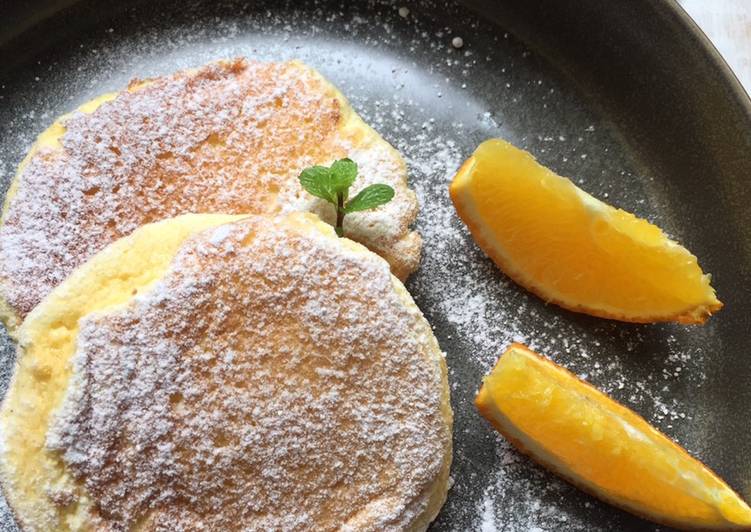 Fluffy Japanese Souffle Pancakes / Pancake Jepang