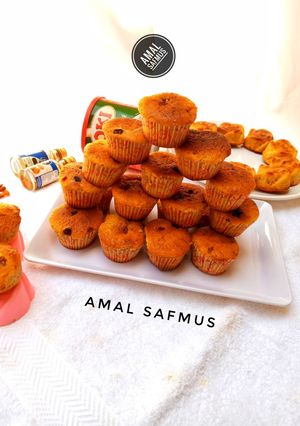 A picture of Vanilla cupcakes.