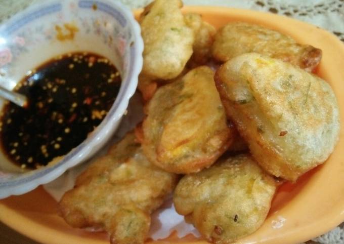 TAHU PLETOK aka BATAGOR KUAH PEMPEK