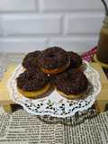 Donat Maizena Topping Meises