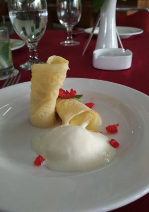 Foto resep Crepes Apple With Vanilla Ice Cream