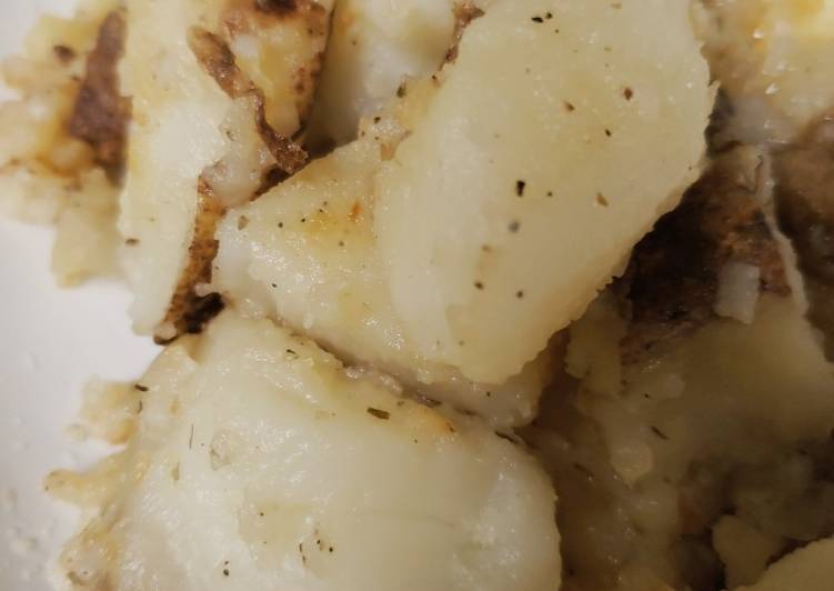 Simple Way to Make Any-night-of-the-week Parmesan Garlic Butter Potatoes