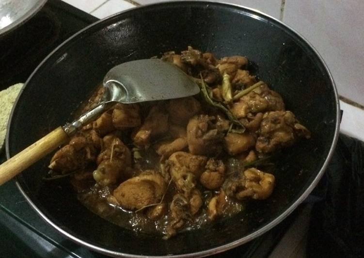 Cara Gampang Menyiapkan Ayam Kecap Anti Gagal