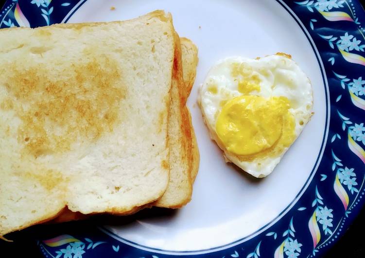 Recipe of Award-winning Fried egg with bread
