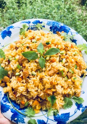 Hình của món Cơm hoàng hậu (chay).